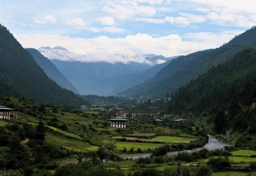 BHUTAN LICZY NA TURYSTÓW Z INDII