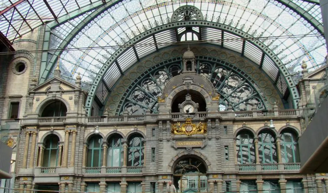 Centralny Dworzec Kolejowy w Antwerpii (Belgia)